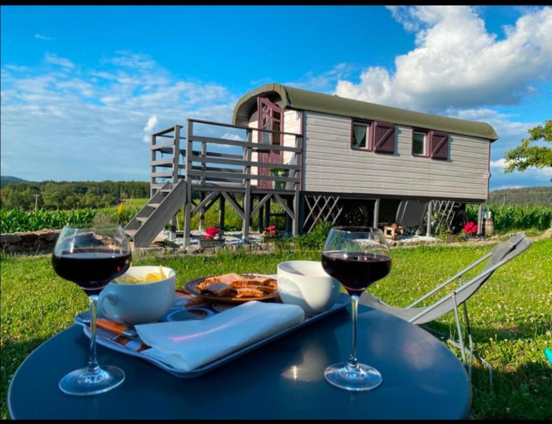La Roulotte Belle Fleur Hotel Saint-Nabord Екстериор снимка