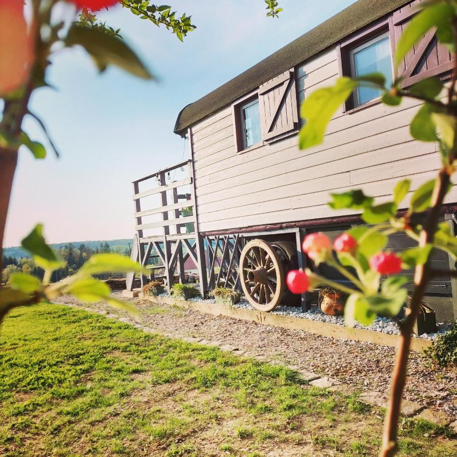 La Roulotte Belle Fleur Hotel Saint-Nabord Екстериор снимка